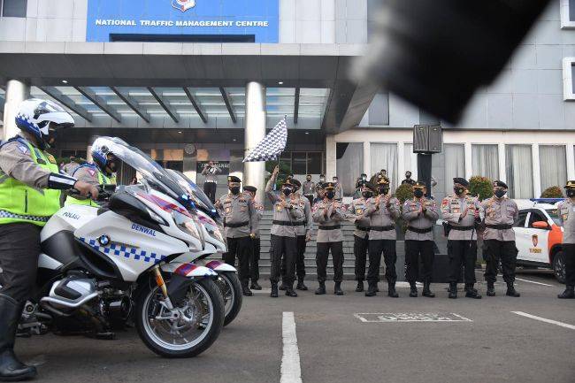 Kepolisian Bangun 407 titik Penyekatan di Jawa – Bali dan Patroli Hingga Ke RT/RW Covid-19 PPKM PSBB POLRI