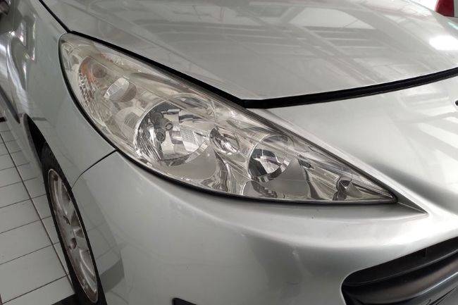 Manfaatkan Waktu PPKM Darurat, Ini Cara Merawat Reflektor Headlamp Sendiri Headlamp Clear