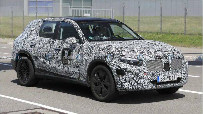 Calon Generasi Baru Mercedes-Benz GLC Mulai Tunjukkan Wujudnya di Jalanan Spyshot GLC