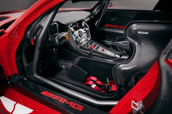 2021/07/Mercedes-AMG-50-Years-Legend-of-Spa-6.jpg