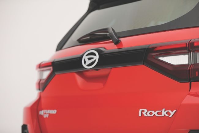 2021/08/Daihatsu-Rocky13.jpg