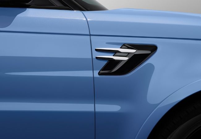 2021/08/2022-Range-Rover-Sport-SVR-Ultimate-6.jpg