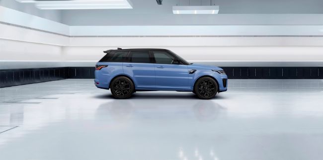 2021/08/2022-Range-Rover-Sport-SVR-Ultimate-8.jpg