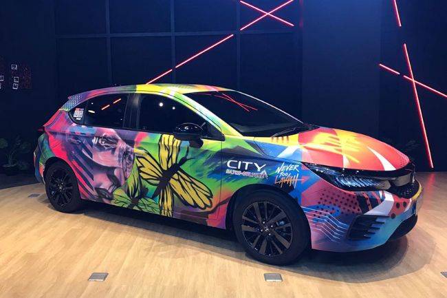 Honda City Hatchback RS Kreasi Para Pemenang City Hatch Art Hadir di Dreams Cafe Honda City Hatchback RS
