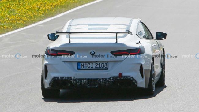 2021/08/Spyshot-BMW-M8-CSL-Nurburgring-2.jpg