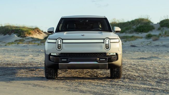 2021/09/2022-Rivian-R1T-40.jpg