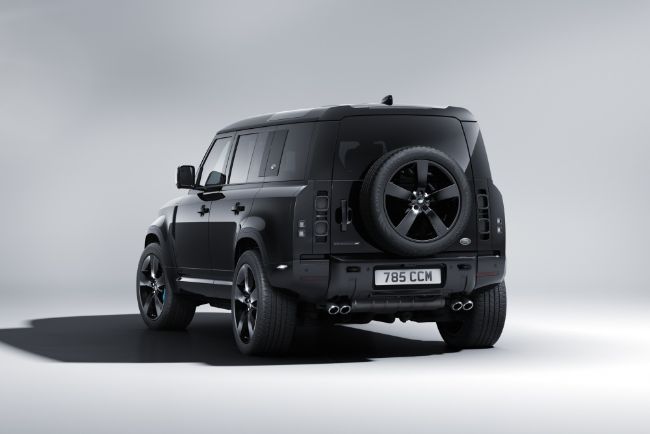 2021/09/2021-Land-Rover-Defender-V8-Bond-Edition-1.jpg