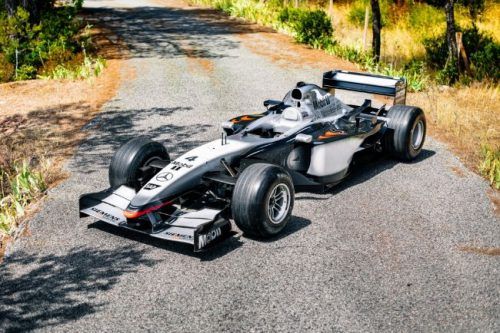 Mobil McLaren F1 Pertama Kimi Raikkonen Akan Dilelang, Berapa Harganya?