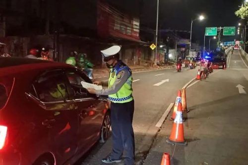 PPKM Level 3 Batal Diterapkan Saat Natal dan Tahun Baru, Perhatikan Syarat Melakukan Perjalanan