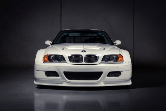 2021/11/BMW-M3-GTR-2001-1.jpg
