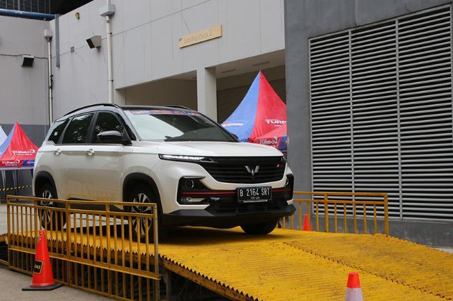 Wuling test drive GIIAS 2021