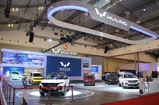GIIAS 2021: Wuling Hadirkan Ragam Promo Menarik Sampai Banjir Hadiah Wuling booth GIIAS 2021