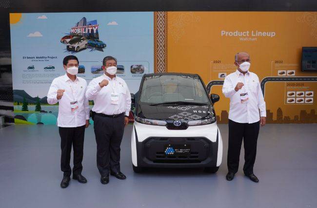 Toyota Hadirkan 3 Kendaraan Elektrifikasi di IEMS 2021 Toyota di IEMS 2021