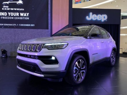 Mengenal Dekat Jeep Compass, SUV Sarat Dengan Kemewahan Mengenal Dekat Jeep Compass, SUV Sarat Dengan Kemewahan
