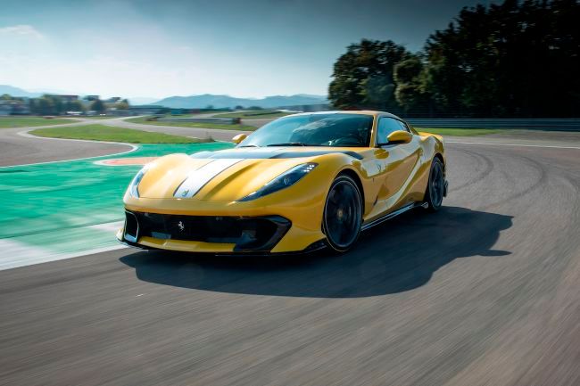 2021/12/812_Competizione_front_tracking_2.jpg