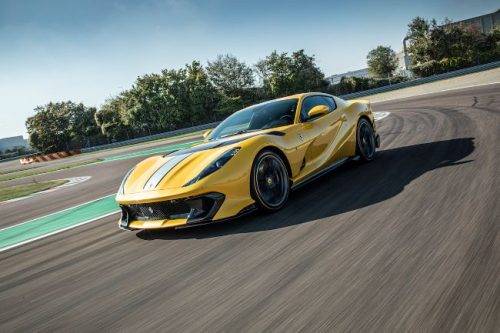 TEST DRIVE: Mencoba Ferrari 812 Competizione Langsung di Sirkuit Fiorano (Bagian 2) TEST DRIVE: Mencoba Ferrari 812 Competizione Langsung di Sirkuit Fiorano (Bagian 2)