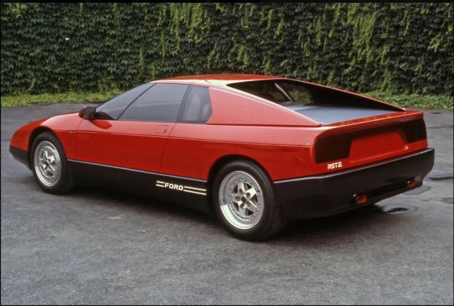 2021/12/Ford-Ghia.jpg