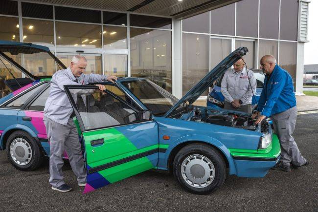 Nissan Bluebird Dikonversi Jadi EV Untuk Rayakan 35 Tahun Pabrik di Inggris