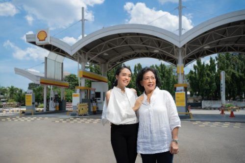 Putri Indonesia Berkolaborasi Dengan Ibunda Kelola SPBU Shell Tanjung Barat