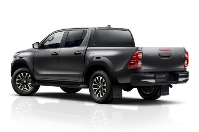 2022/01/Toyota-Hilux-GR-Sport-Dakar-2022-5.jpg