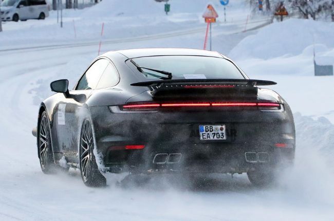 2022/01/porsche_992_turbo_facelift_17.jpg