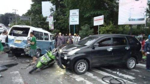 Polemik Asuransi Kendaraan, Kebutuhan Atau Kewajiban? Polemik Asuransi Kendaraan, Kebutuhan Atau Kewajiban?