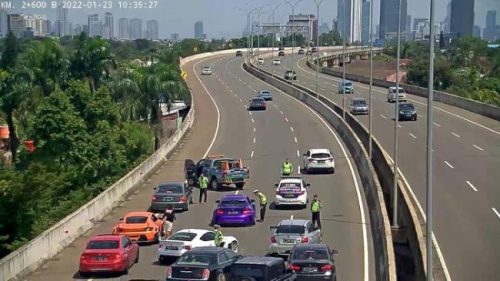 Wajib Diketahui, Jalan Tol Tidak Bisa Digunakan Untuk Berhenti Seenaknya Wajib Diketahui, Jalan Tol Tidak Bisa Digunakan Untuk Berhenti Seenaknya