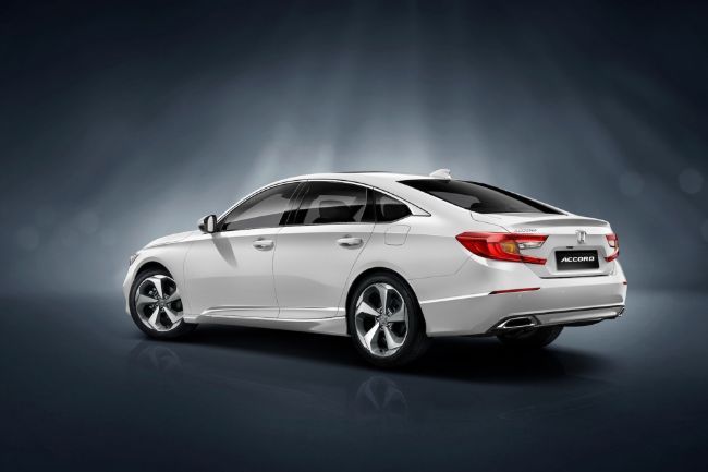 2022/01/New-Honda-Accord-2022-facelift-8.jpg