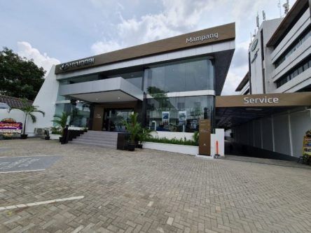 Hyundai Buka Flagship Showroom di Mampang 
