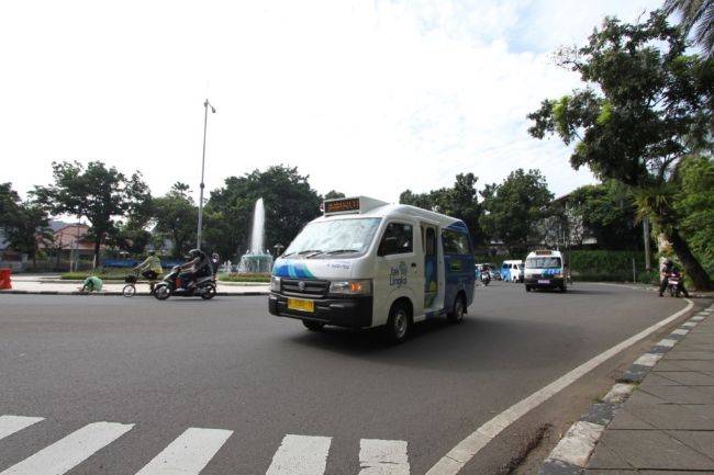 Transjakarta Luncurkan Angkot Mewah Pakai AC Mikrotrans AC