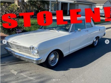 Mobil Klasik Milik Vokalis Greenday Dicuri, Penasaran Mobil Apa?