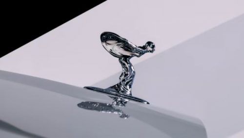 Rolls-Royce Ganti Desain Spirit of Ecstasy Untuk Mobil Listriknya