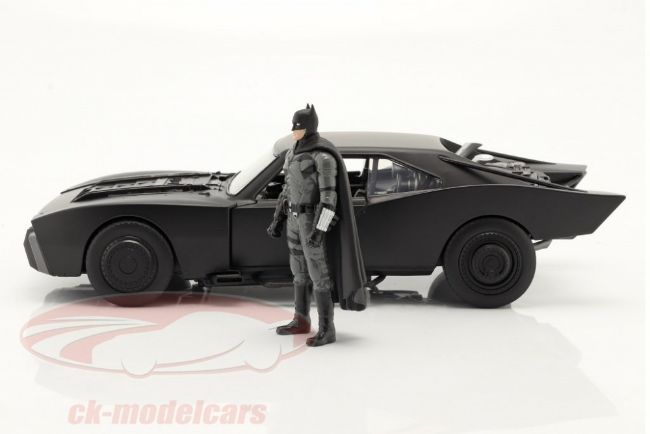 2022/02/Diecast-Batmobile-The-Batman-4.jpg
