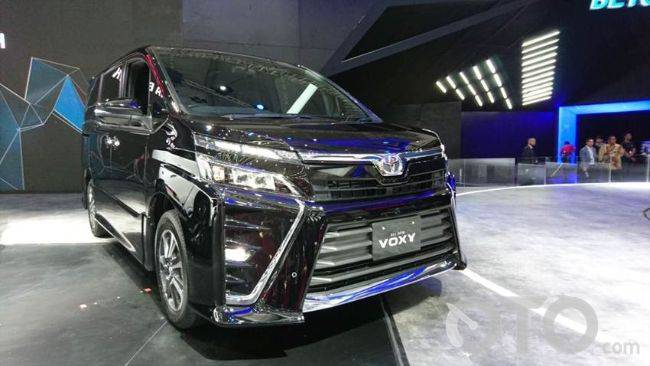 Toyota Voxy Mendebut 2017, Begini Perjalanannya di Indonesia Toyota Voxy mendebut di GIIAS 2017