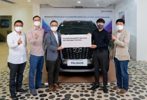Hyundai Apresiasi Prestasi Timnas Indonesia, Kasih Mobil ke Shin Tae-yong