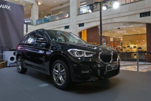 BMW X1 Varian Baru Meluncur di Plaza Senayan, Menawan Pakai Trim M Sport