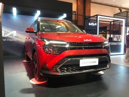 Kia Carens Tebar Pesona di Jakarta Auto Week 2021, Sudah Bisa Dipesan