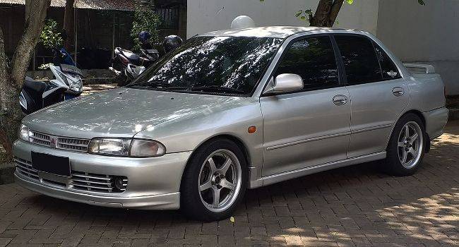 Mobil Populer Di Indonesia Era ‘90-an Yang Layak Dihidupkan Jadi Mobil Listrik Mitsubishi Lancer GTi