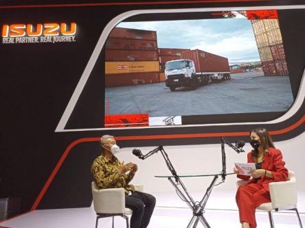Di JAW, Konsumen Bagikan Pengalaman Gunakan Isuzu Giga 