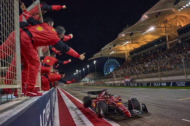 F1: Leclerc Pimpin Finish 1-2 Ferrari di GP Bahrain 2022, Akhiri Puasa Kemenangan 2 Tahun Leclerc Ferrari Bahrain 2022