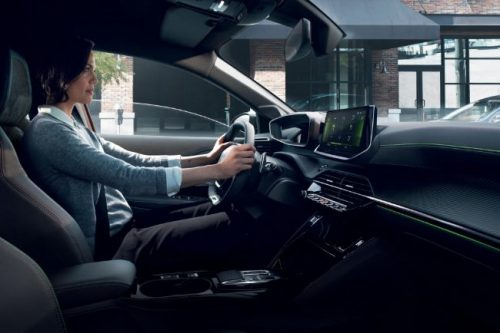 Baru Rilis di Indonesia, Interior Peugeot 2008 Dapat Perubahan Desain