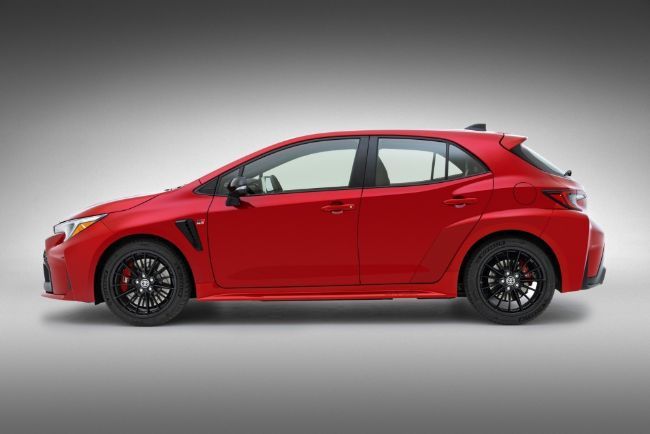 2022/04/2023-Toyota-GR-Corolla-6.jpg