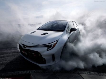 Fakta-Fakta Kenapa Toyota GR Corolla Dibuat Buas dan Agresif Fakta-Fakta Kenapa Toyota GR Corolla Dibuat Buas dan Agresif