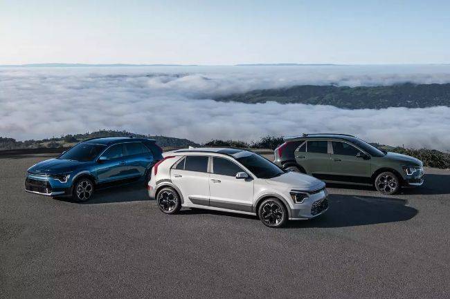 Vakum 2 Tahun, New York Auto Show Digelar Lagi Penuh Deretan Mobil Listrik Kia Niro 2023