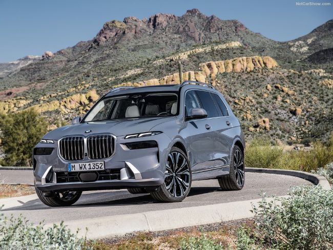 BMW X7 2023