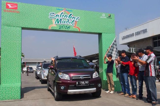 Daihatsu mudik 2016