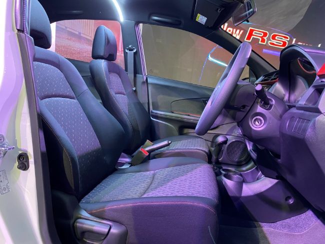 2022/04/New-Honda-Brio-RS-Urbanite-Edition-2022-5.jpg