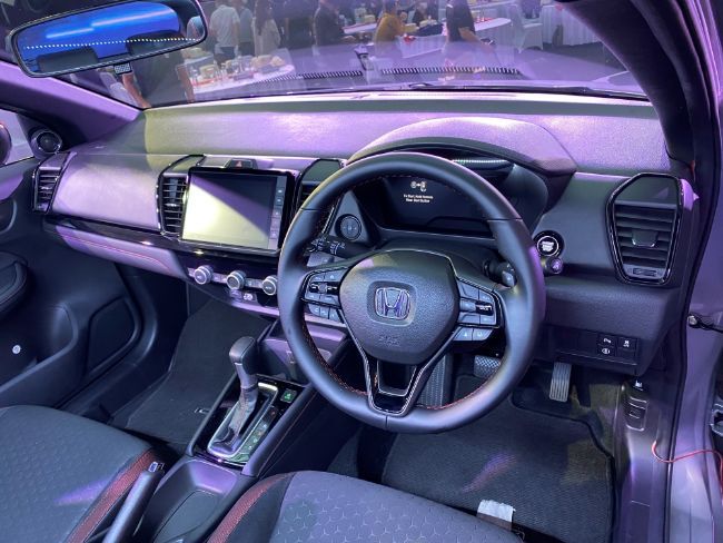 2022/04/Honda-City-Hatchback-RS-with-Honda-Sensing-2022-5.jpg