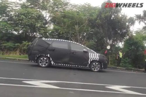Kegep,  MPV Hyundai Stargazer  Berkamulflase Wara-Wiri Di Tengah Arus Mudik  