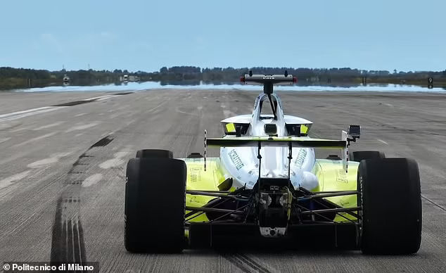 Dallara AV-21